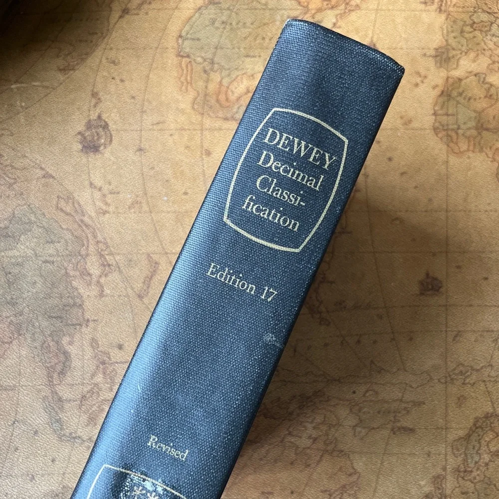 Dewey Decimal Classification Edition 17 Vintage Antique Collectible - Picture 6 of 11